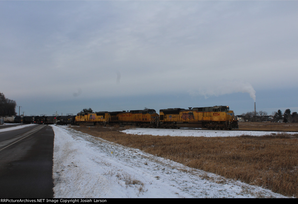 UP 8354 - Bayport